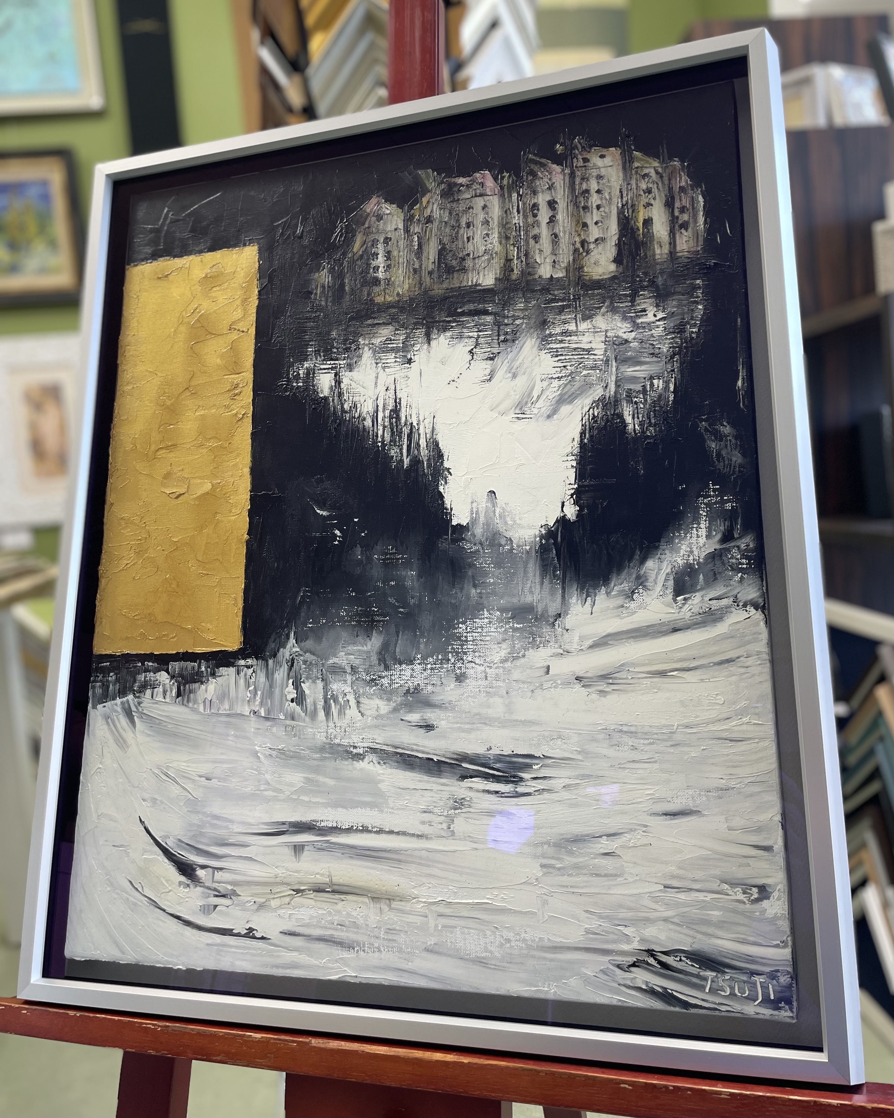 辻仁成さんの油彩芸術を大切に守りたい』 “ノンダメージ額装”という発想